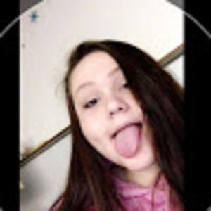 Meet your Posher, Cassi